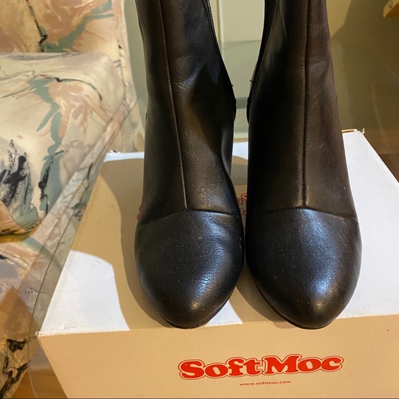 Bootie - Picture 2 of 3